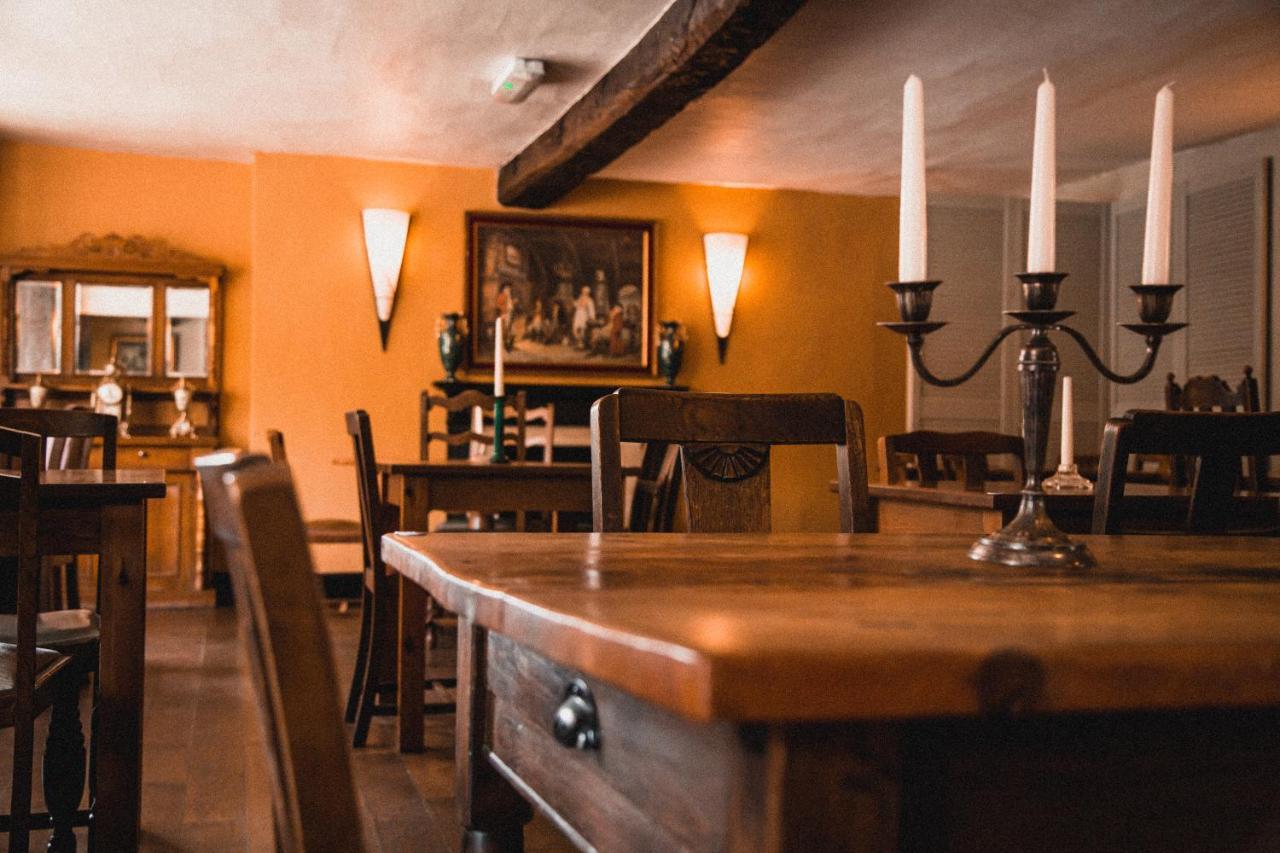 The George Hotel, Dereham Экстерьер фото